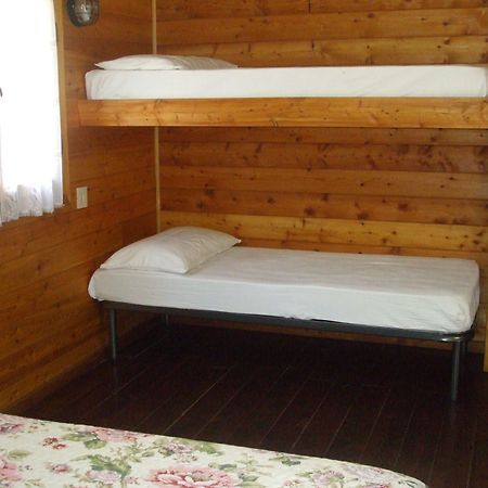 Camping Azzurro Bracciano  Dış mekan fotoğraf
